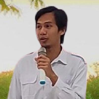  Canggih Satriyo W,S.Pd